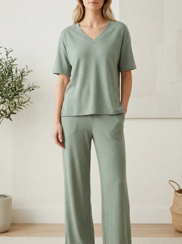 Short-Sleeve Ribbed Minimalist Women's V-Neck Casual Lounge Set