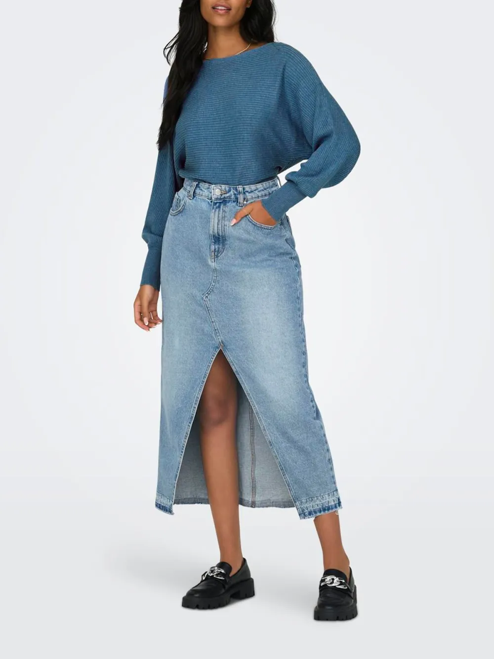 Plain Colored Crew Neck Long Sleeve Sweaters