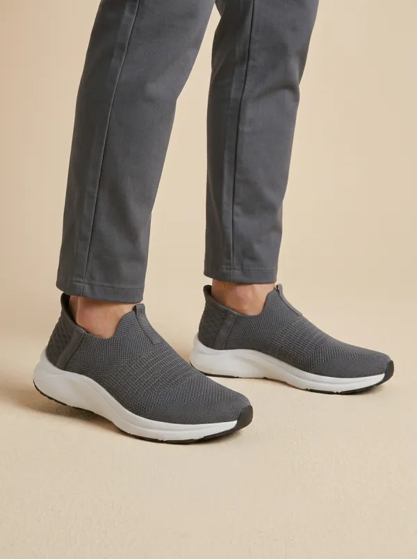 Unisex Casual Daily Wear Knit Slip-On Print Sneakers