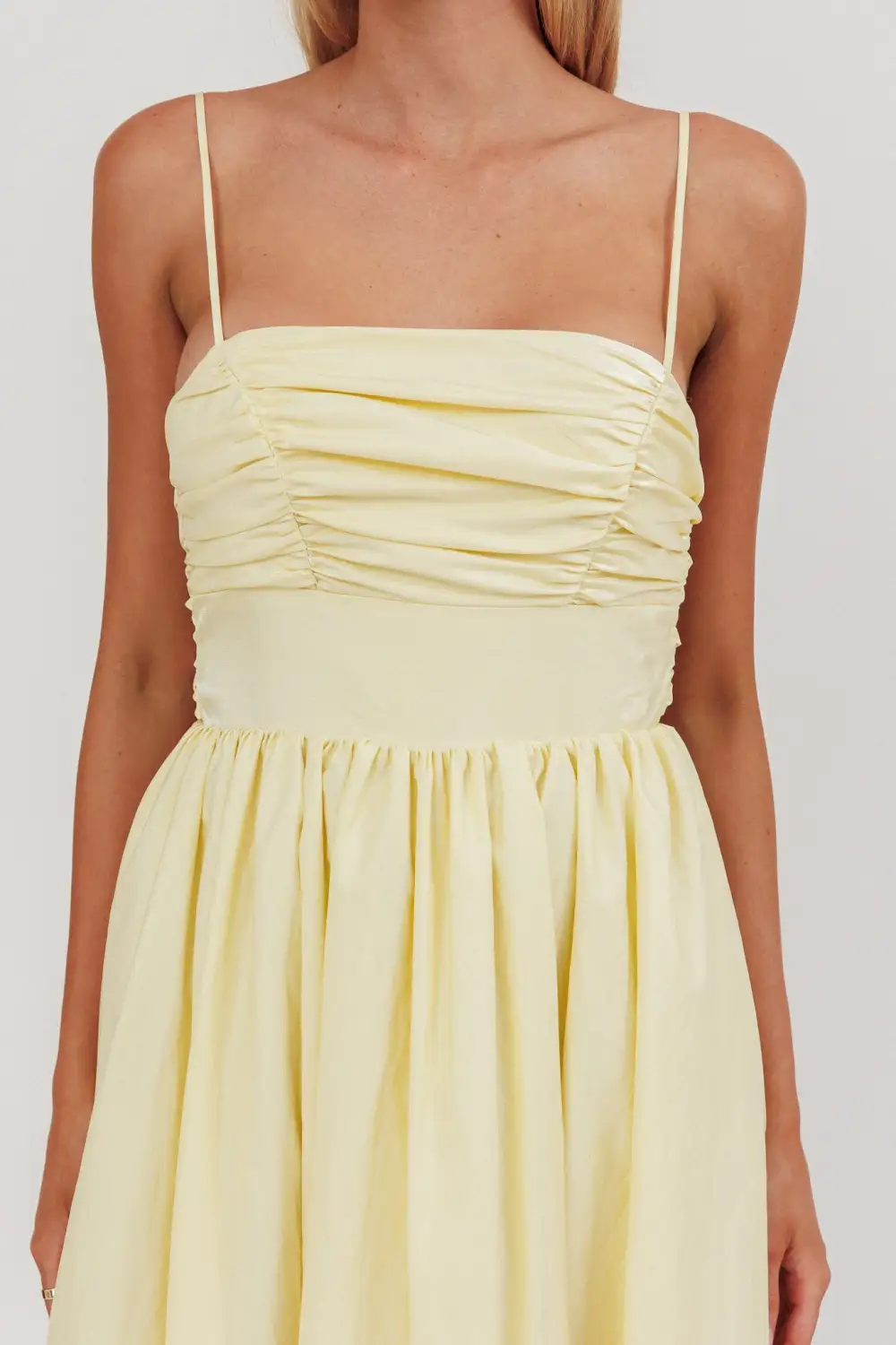 Elegant Sleeveless Maxi Dress