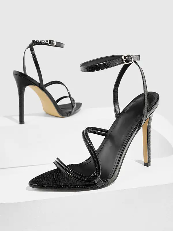 Buckle Cutout Panel Detail Heeled Sandals