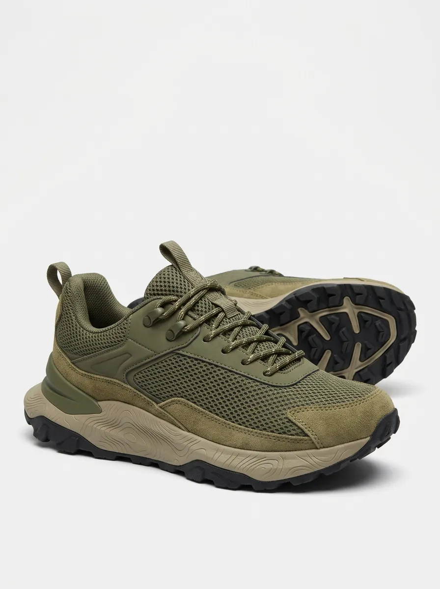 Everyday Hiking-Inspired Casual Sneakers