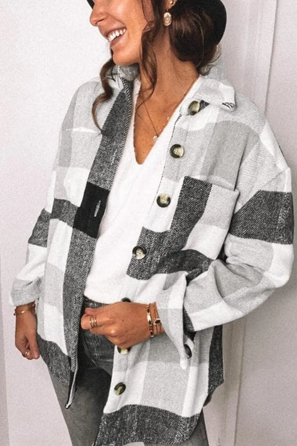 Women's 2023 Fall Clothes Plaid Shacket Jacket Long Sleeve Button Down Flannel Shirts Fashion Blouse