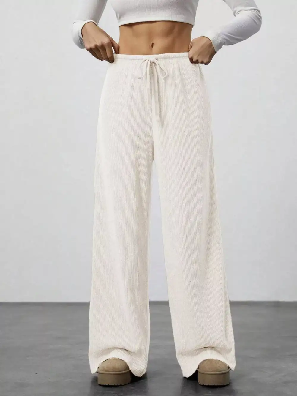 Relaxed Fit Drawstring Pocketed Everyday Pants