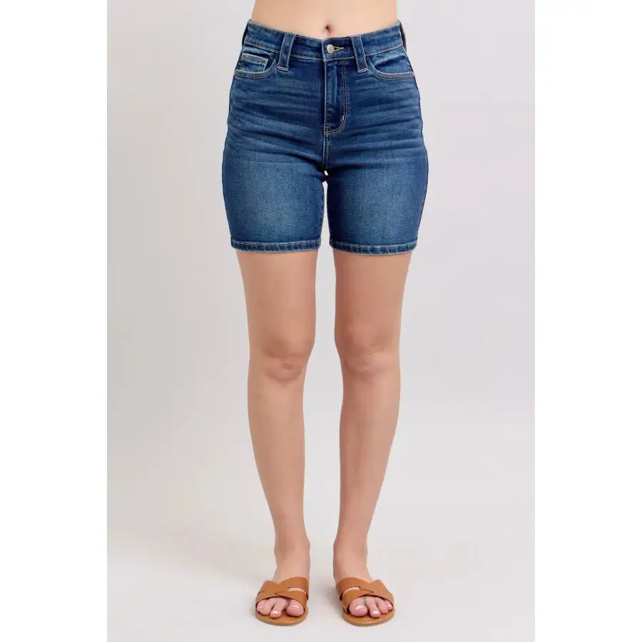 Full Size High Waist Bermudas Jeans W Back Flap Pockets Plus Size