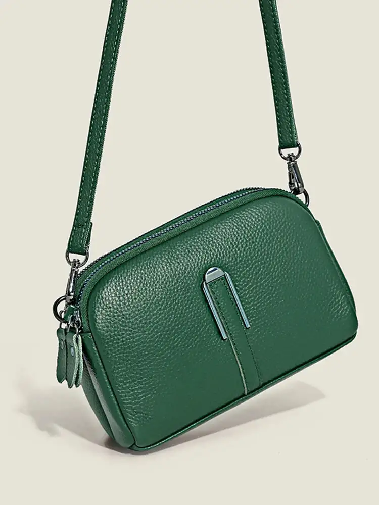 Refined Craft: Brilliant Genuine Leather Signature Handbag