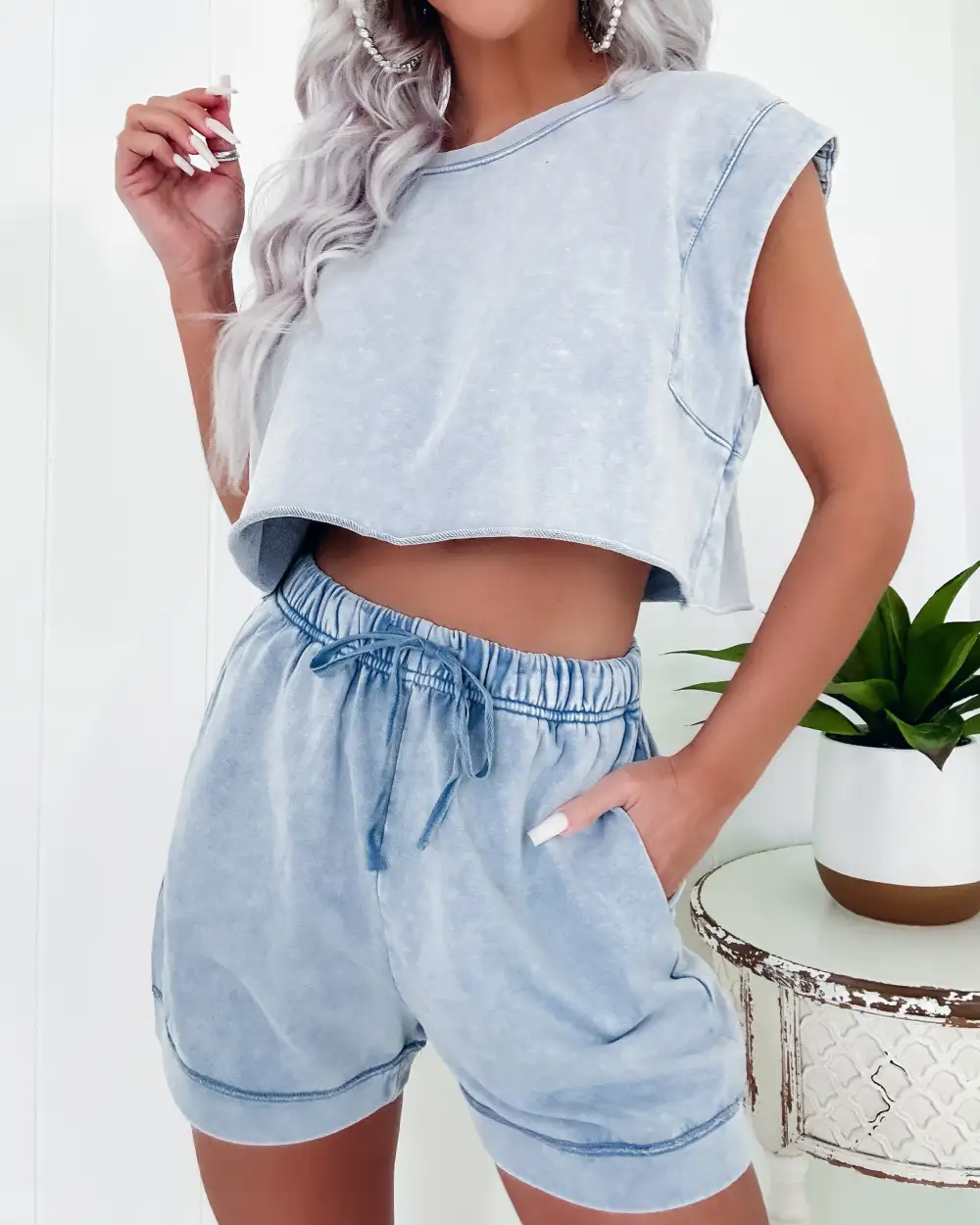 Weekend Cropped Tank Top
