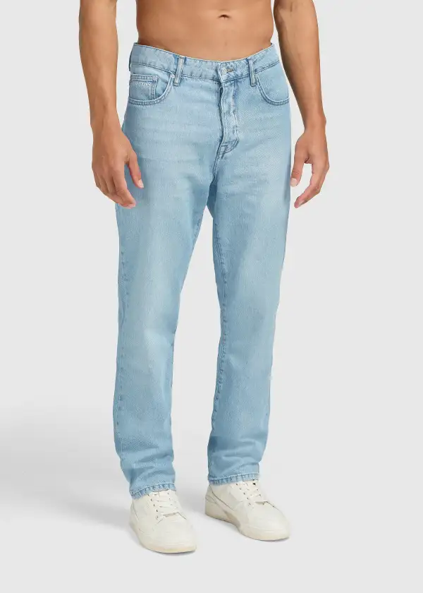Modern Straight Jeans