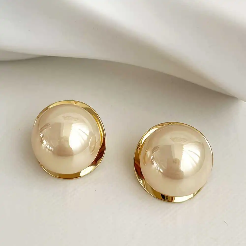 Women's Geometric Faux Pearl Stud Earrings