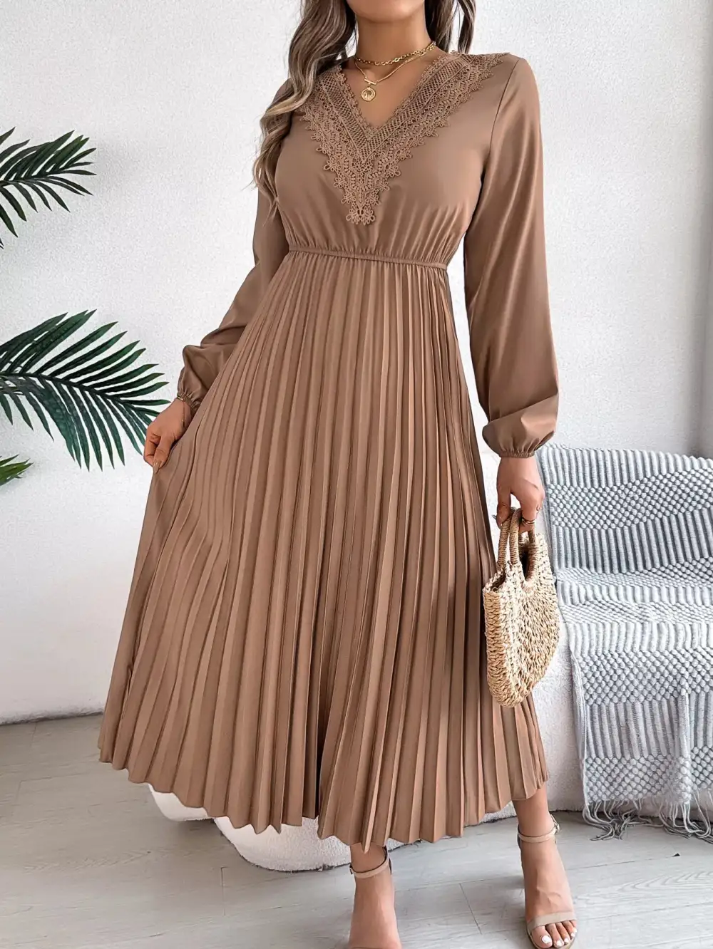 Lace V Neck Pleated Dress Casual