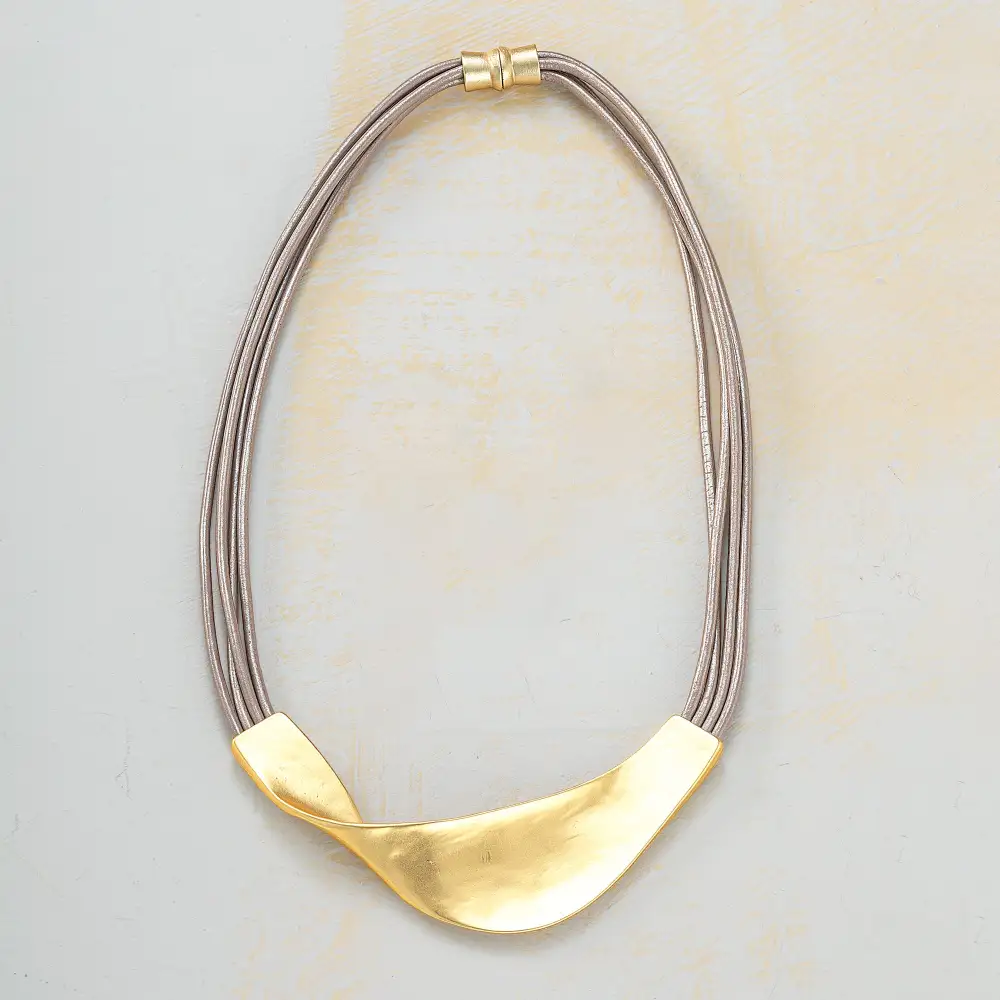 Textured Coin Pendant Necklace