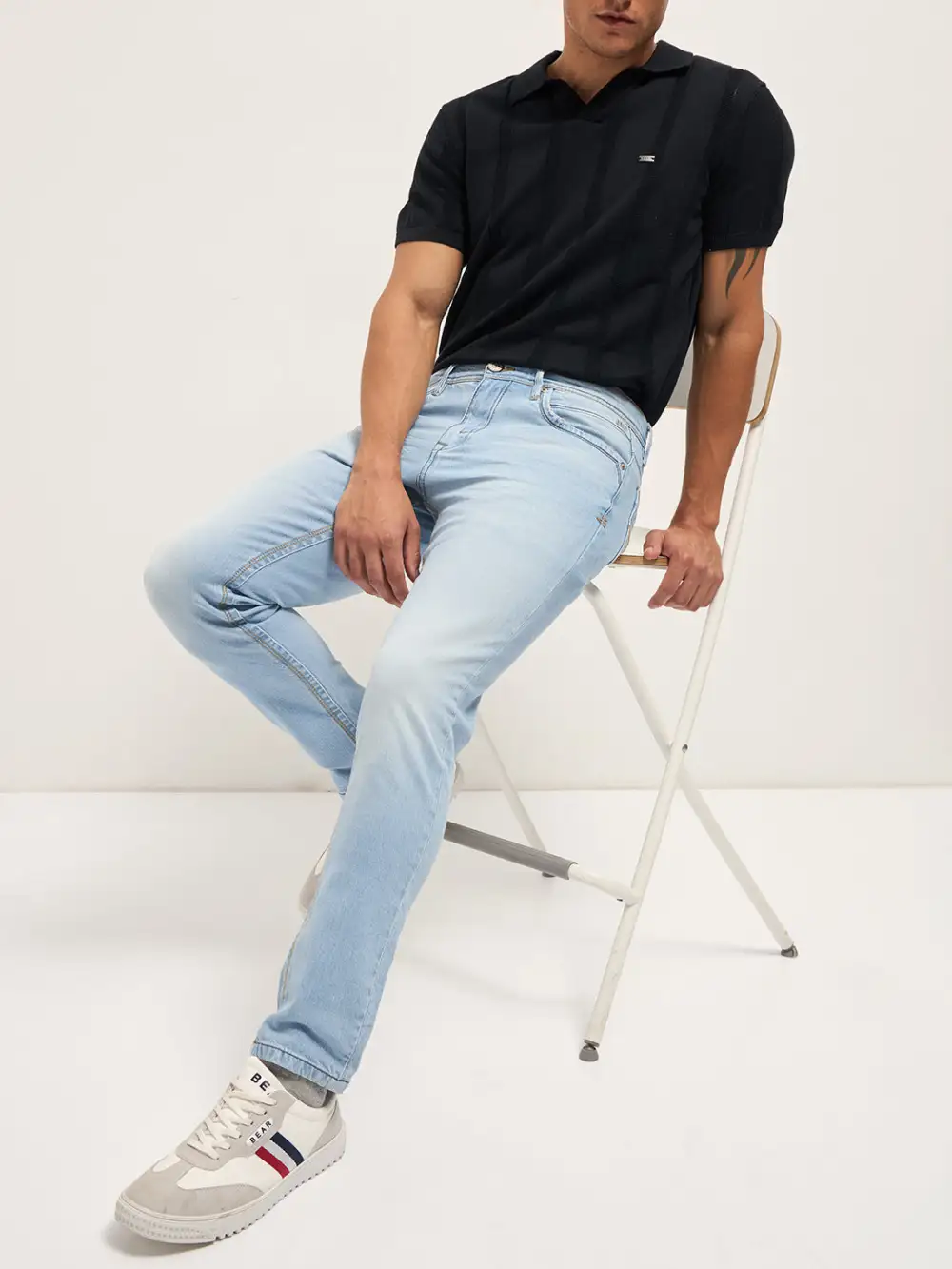 Stretch Pocket Lightweight Jeans