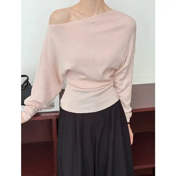 Easy-Wear Oblique Shoulder Slim Knit Sweater