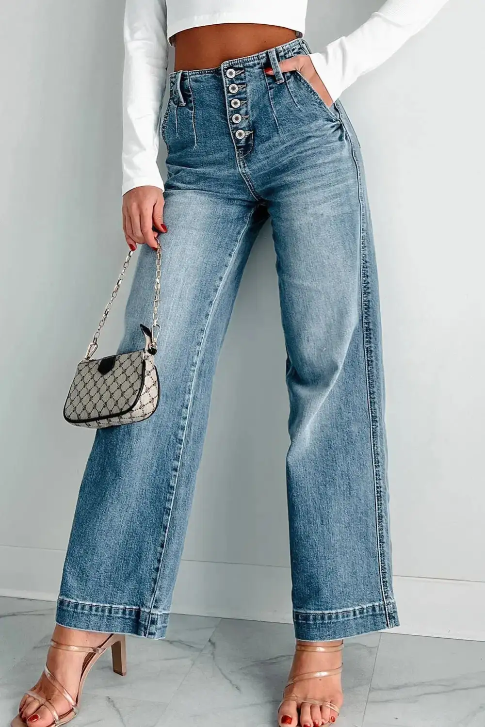 Straight Leg Casual Jeans