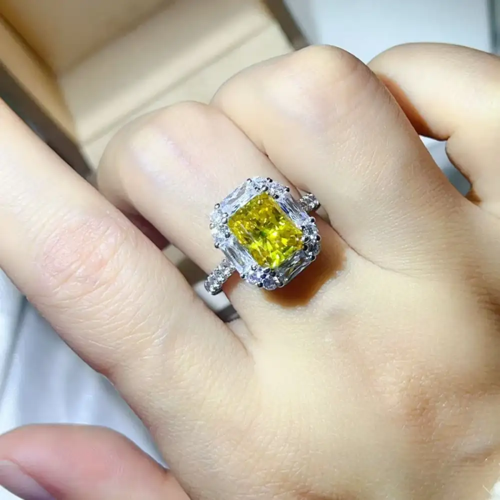 Simple Moissanite Ring