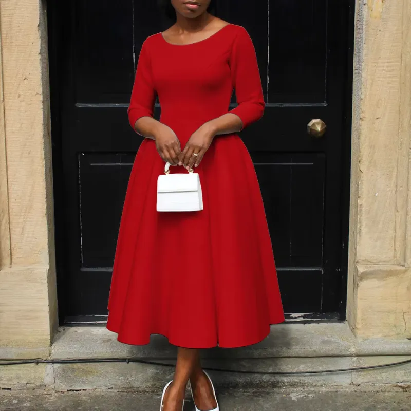  Line Midi Dress