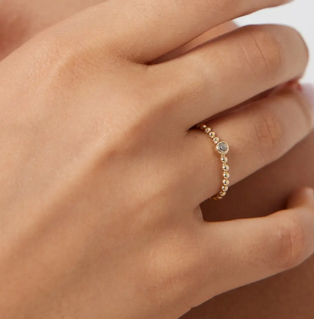 Gold Minimalist Solitaire Diamond Wedding Ring