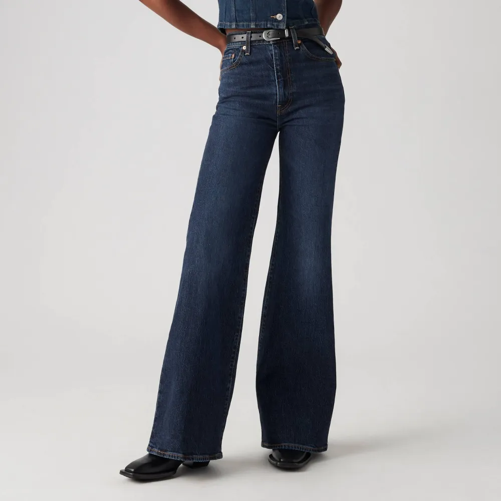Essential Relaxed Everyday Classic Jeans