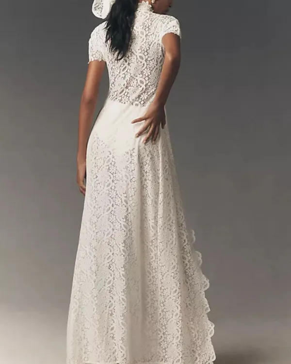 Elegant Lace Ensemble High Neck Intricate Lace Cut-Out Set