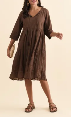 Relaxed Tiered Knee-Length Three-Quarter-Sleeve Cotton A-Line Round-Neck Dress