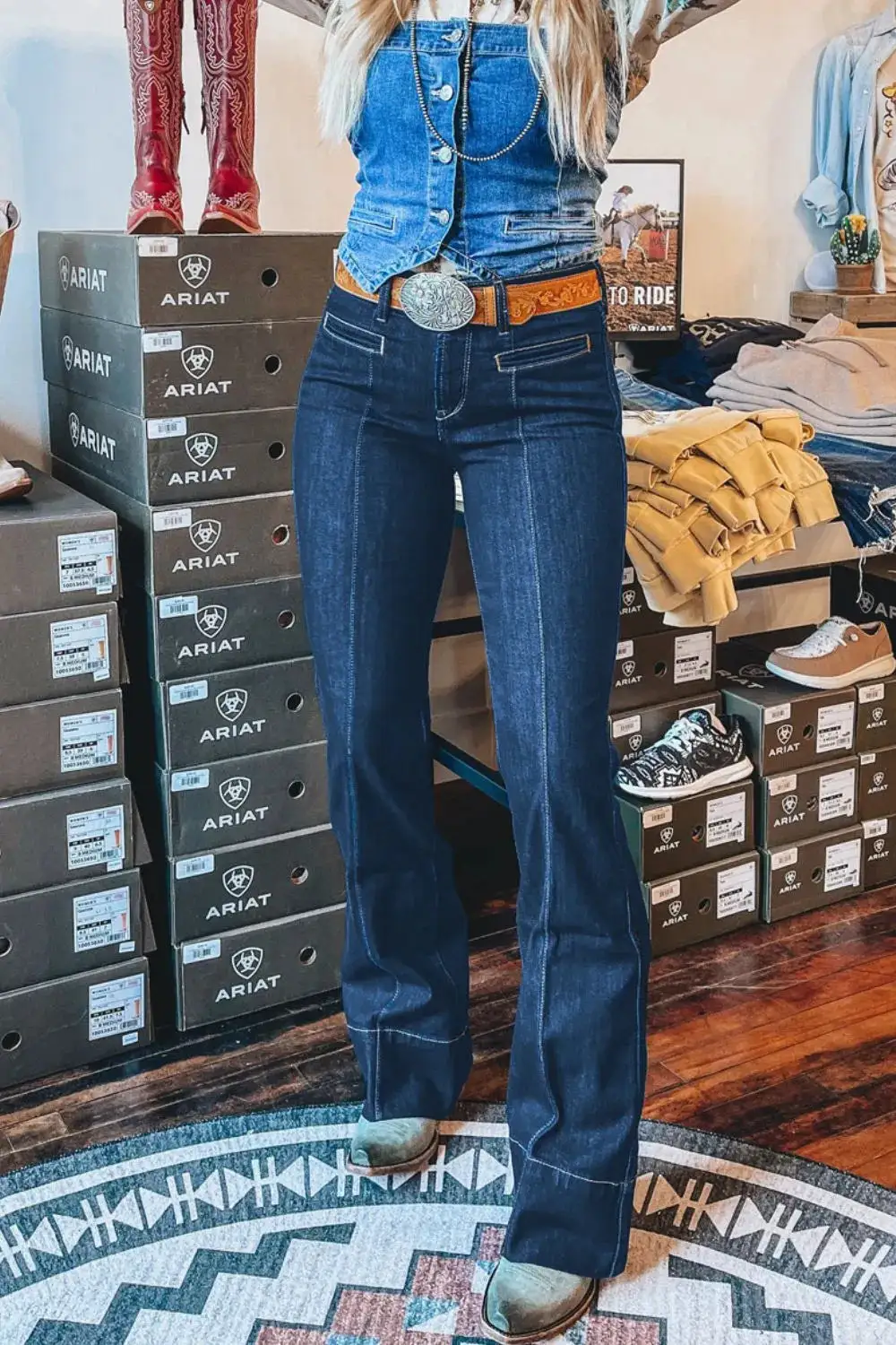 Refined Washed Stretch Straight Leg Jeans
