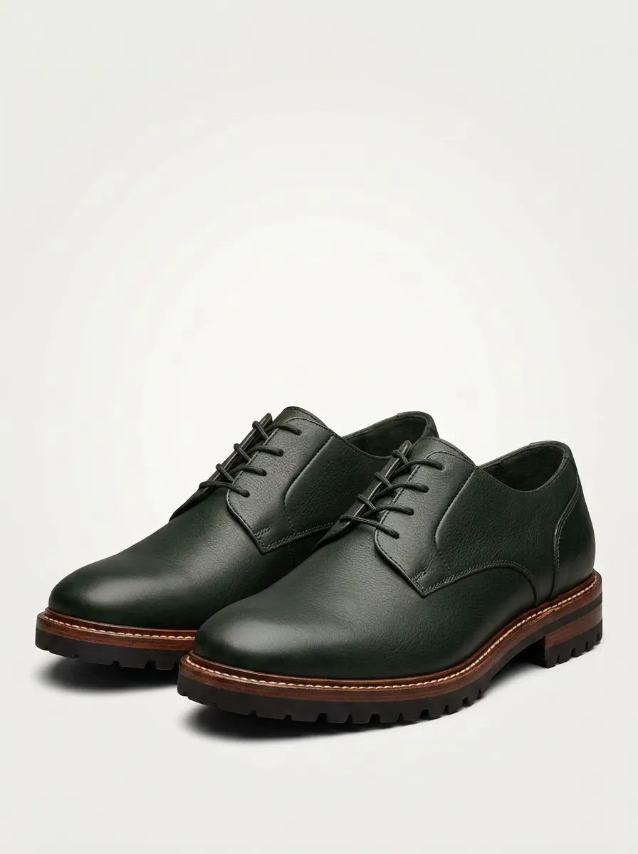 Men's Classic Pebble Grain Lug Sole Lace-Up Round Toe Contrast Welt Leather Oxford Shoes