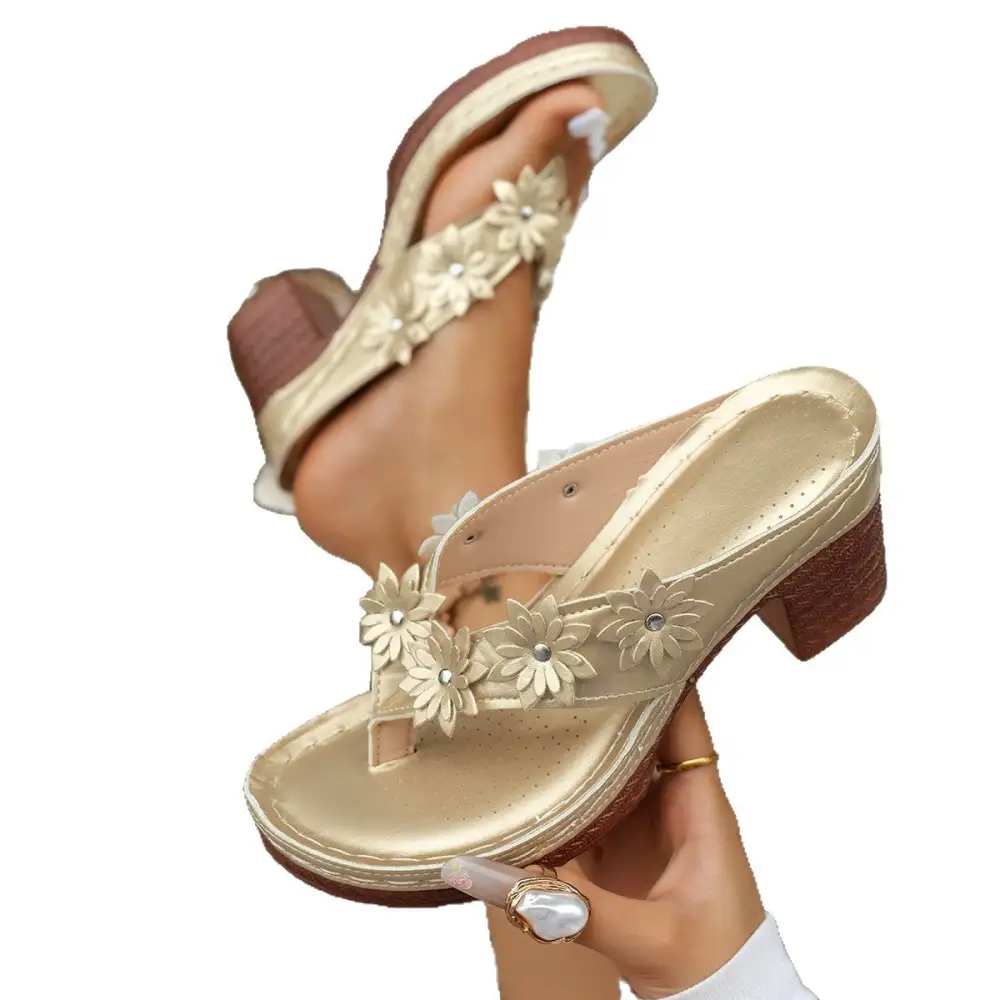 Round Toe Block Heel Sandals