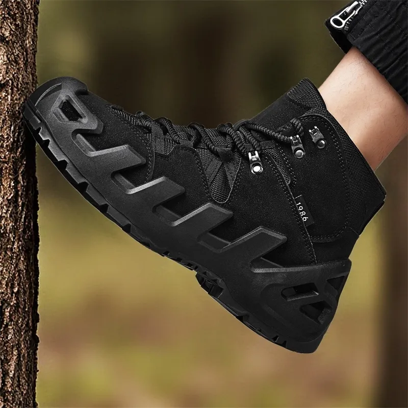 Men's Cushioned Hiking Shoes