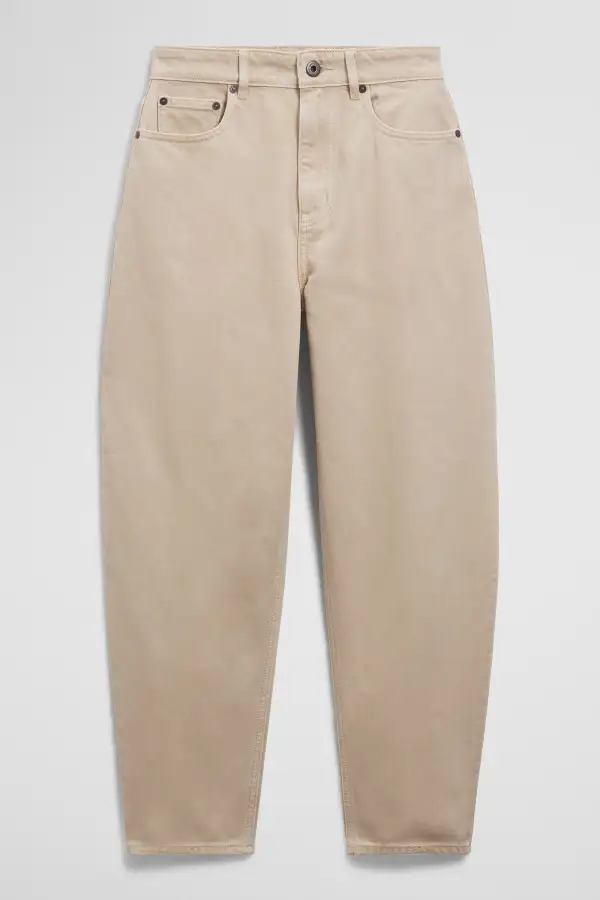 Women's Tapered Jeans