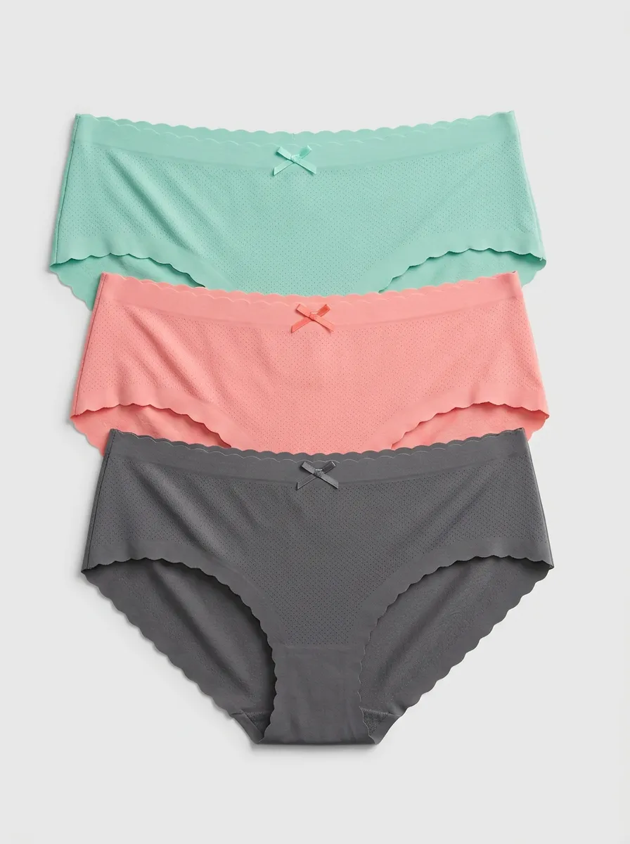 Seamless Bow-Detail Women's Three-Piece Panty Set