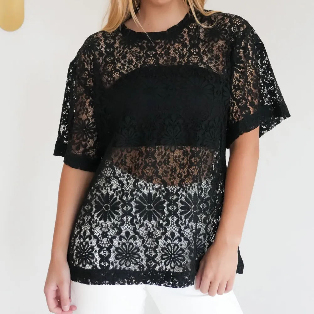 Lace Stretch Weekend Casual Tee
