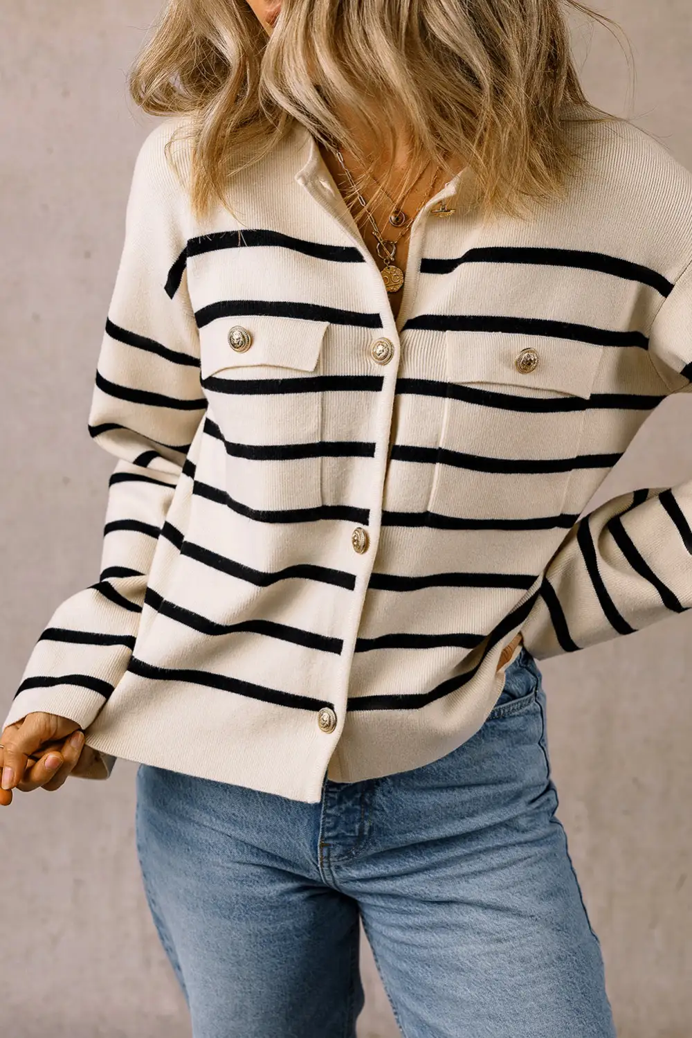 Flap Pocket Buttoned Cardigan