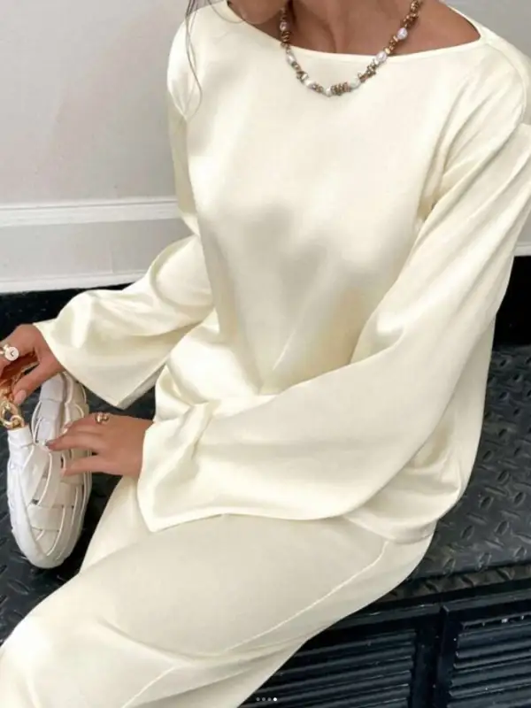 Classic Round Neck Long Sleeve Top and Pants Set