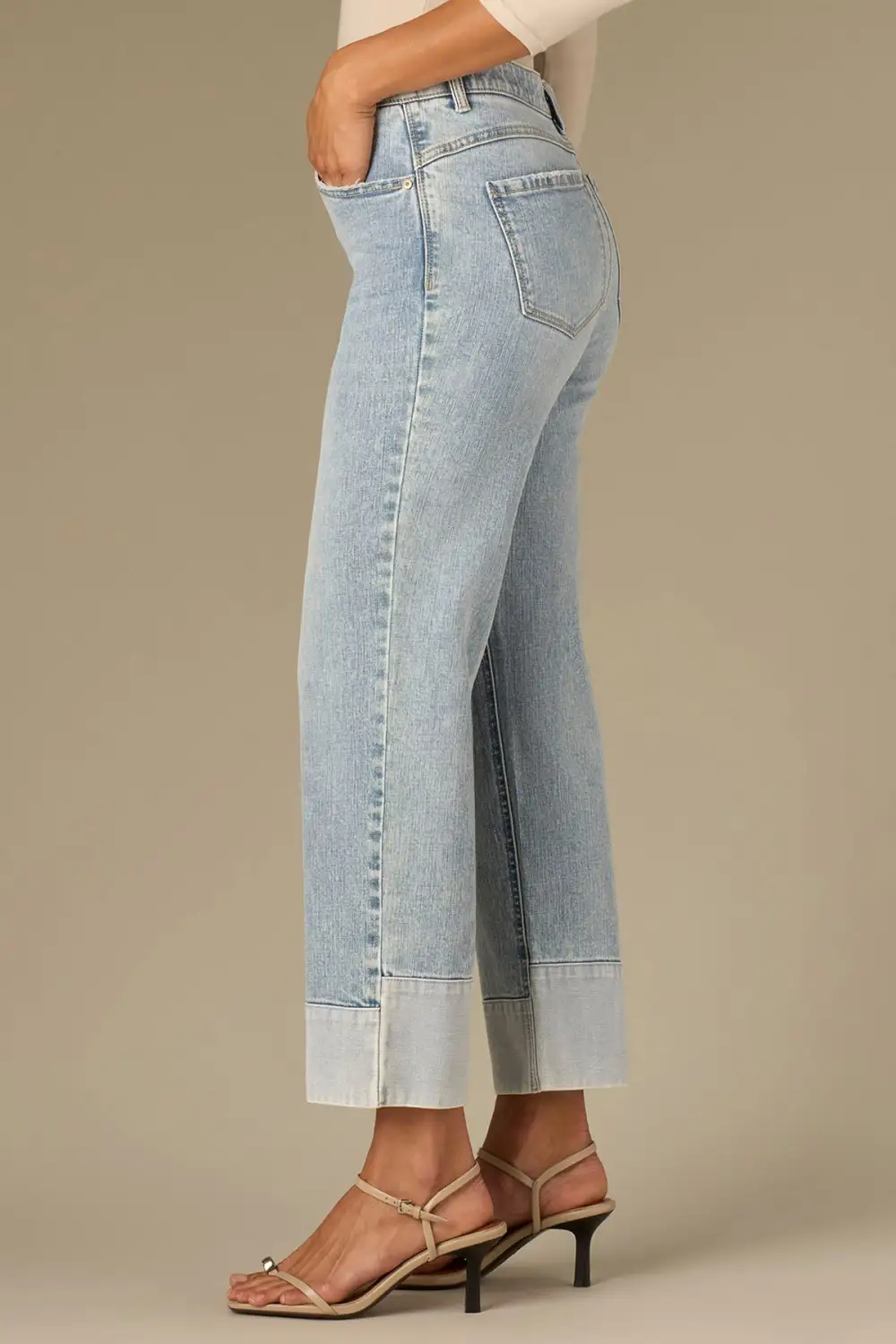 High Rise Round Up Boyfriend Petite Jeans Reverse