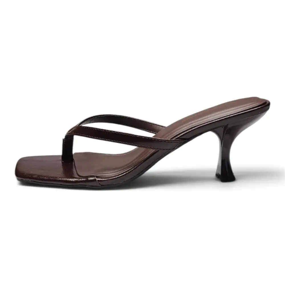 Align Thong Kitten Heel