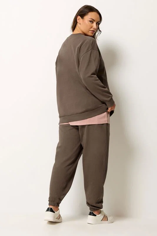 Brown Sweatshirt Jogger & T-Shirt Set detail 2