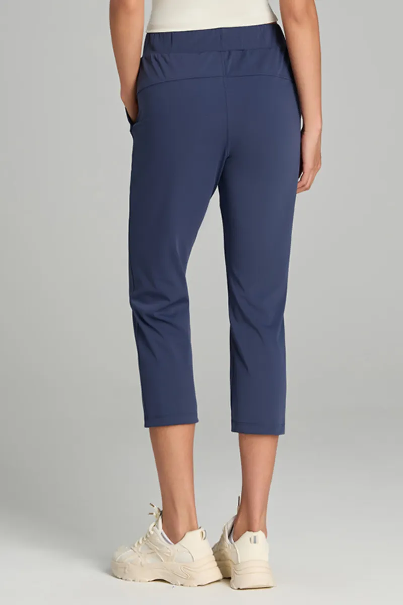 Drawstring Pocketed Running Capri Trousers