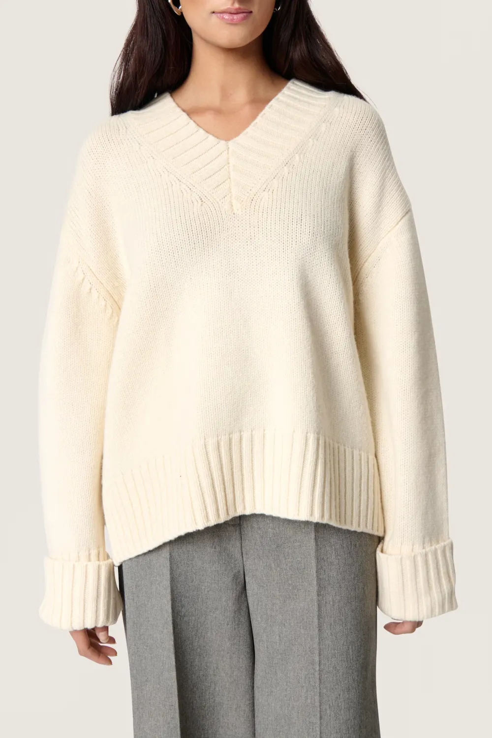 Relaxed Rib Knit V-Neck Sweater