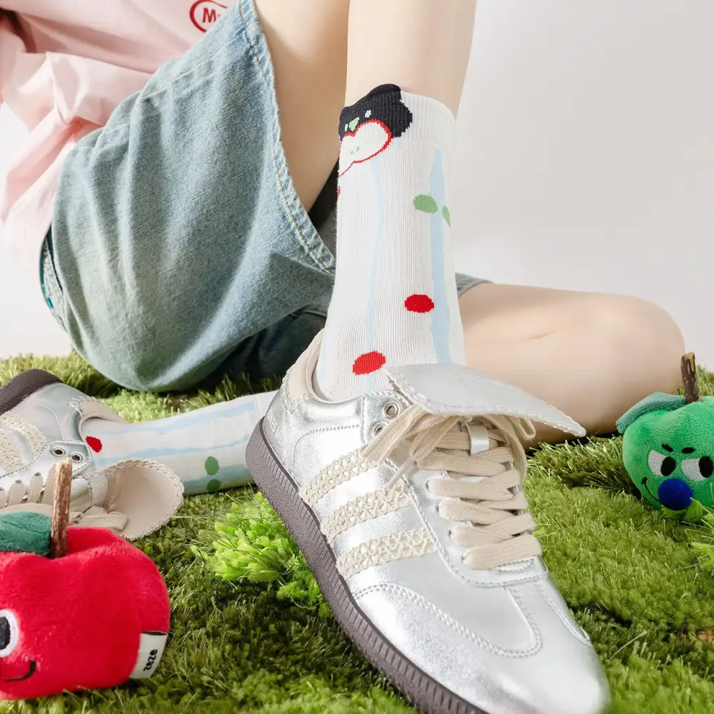 Cat Graphic Crew Socks