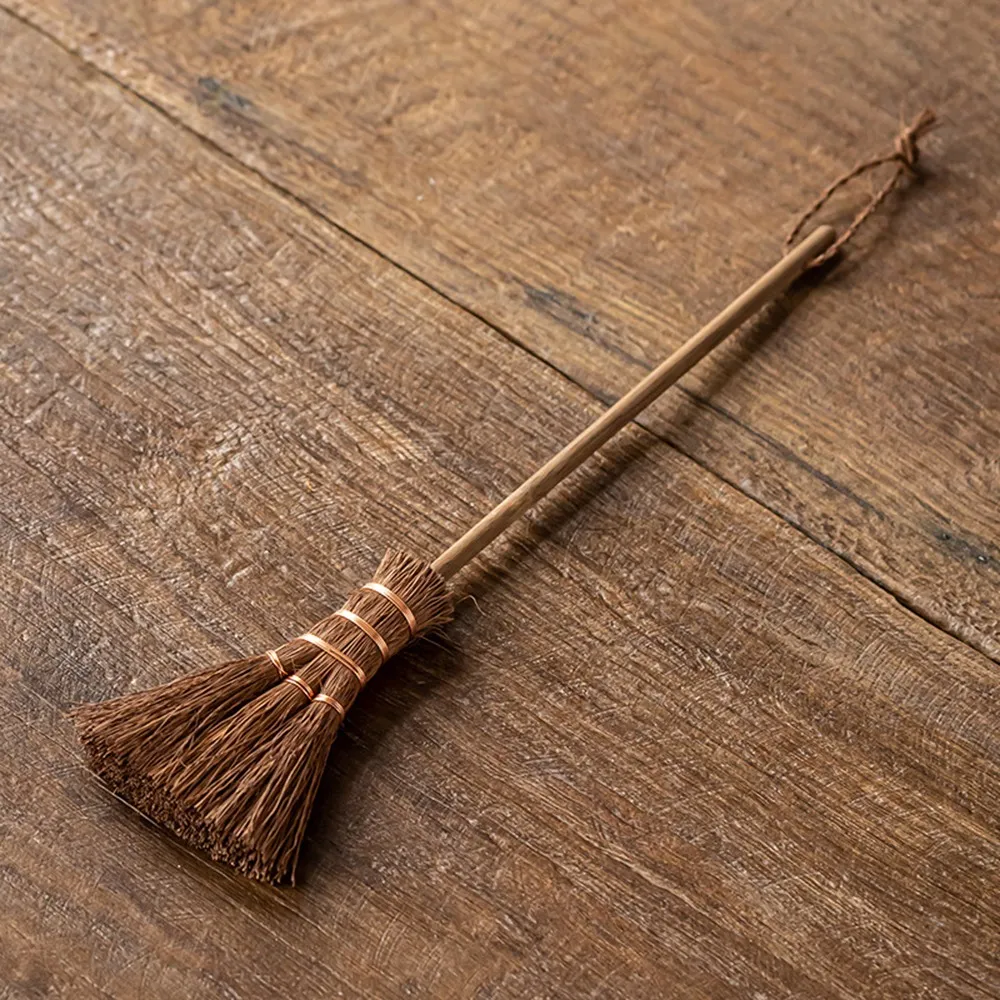 Vintage - Style Tea Cleaning Brush with Hanging Loop