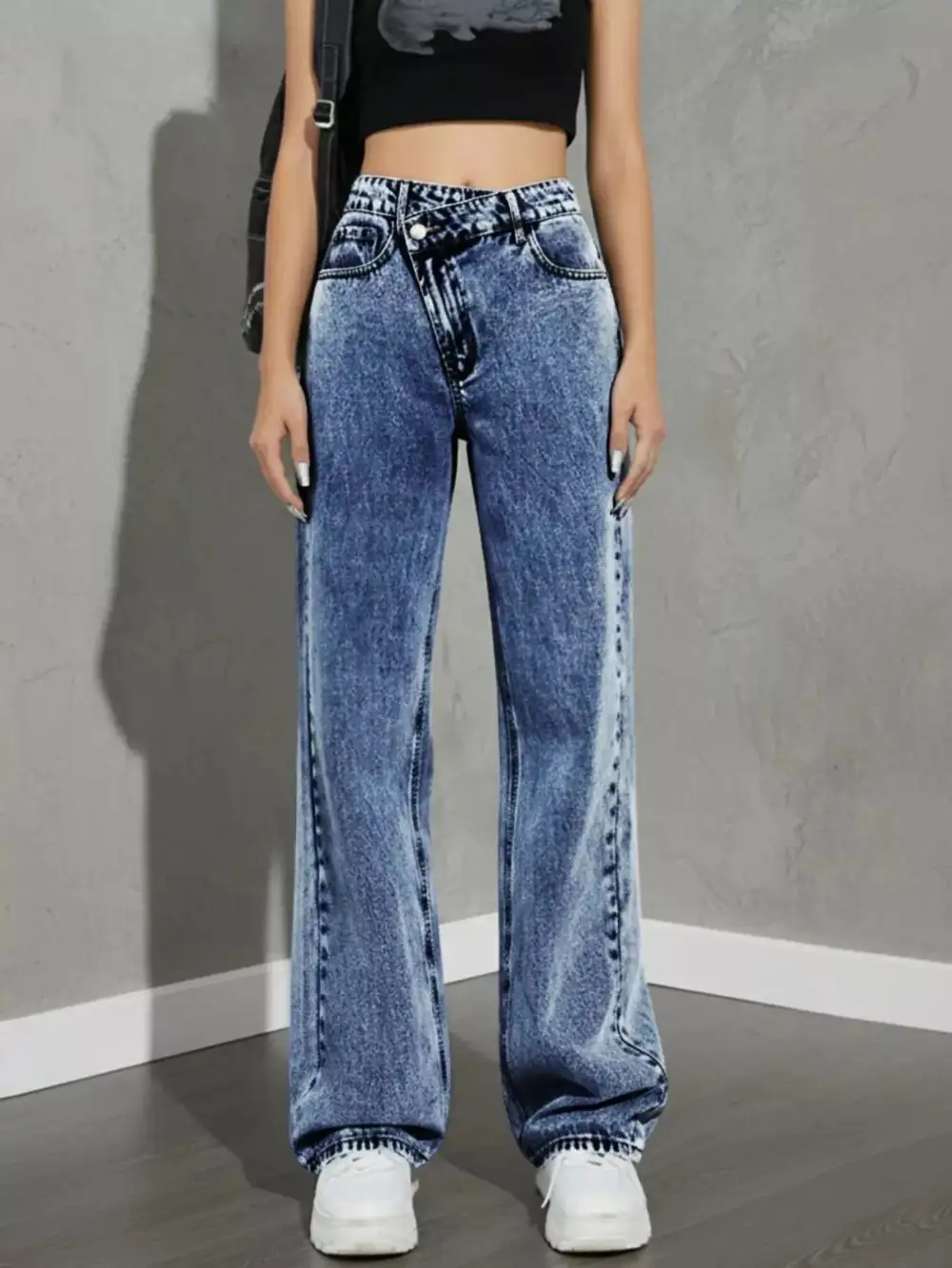 Front-Closure High-Waist High-Rise Denim Jeans