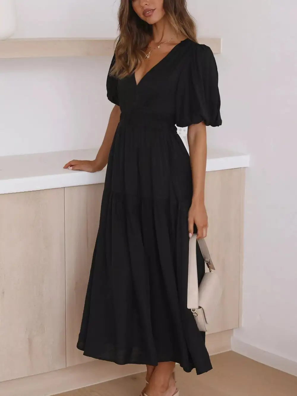 Everyday V-neck Puff Sleeve Midi Dress