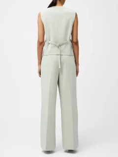 Exquisitely Cut V-Neck Fashionable Business Vest