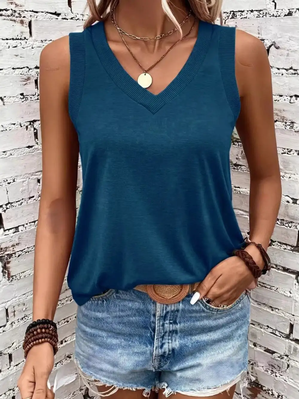 Everyday Refined V-Neck Tank Top