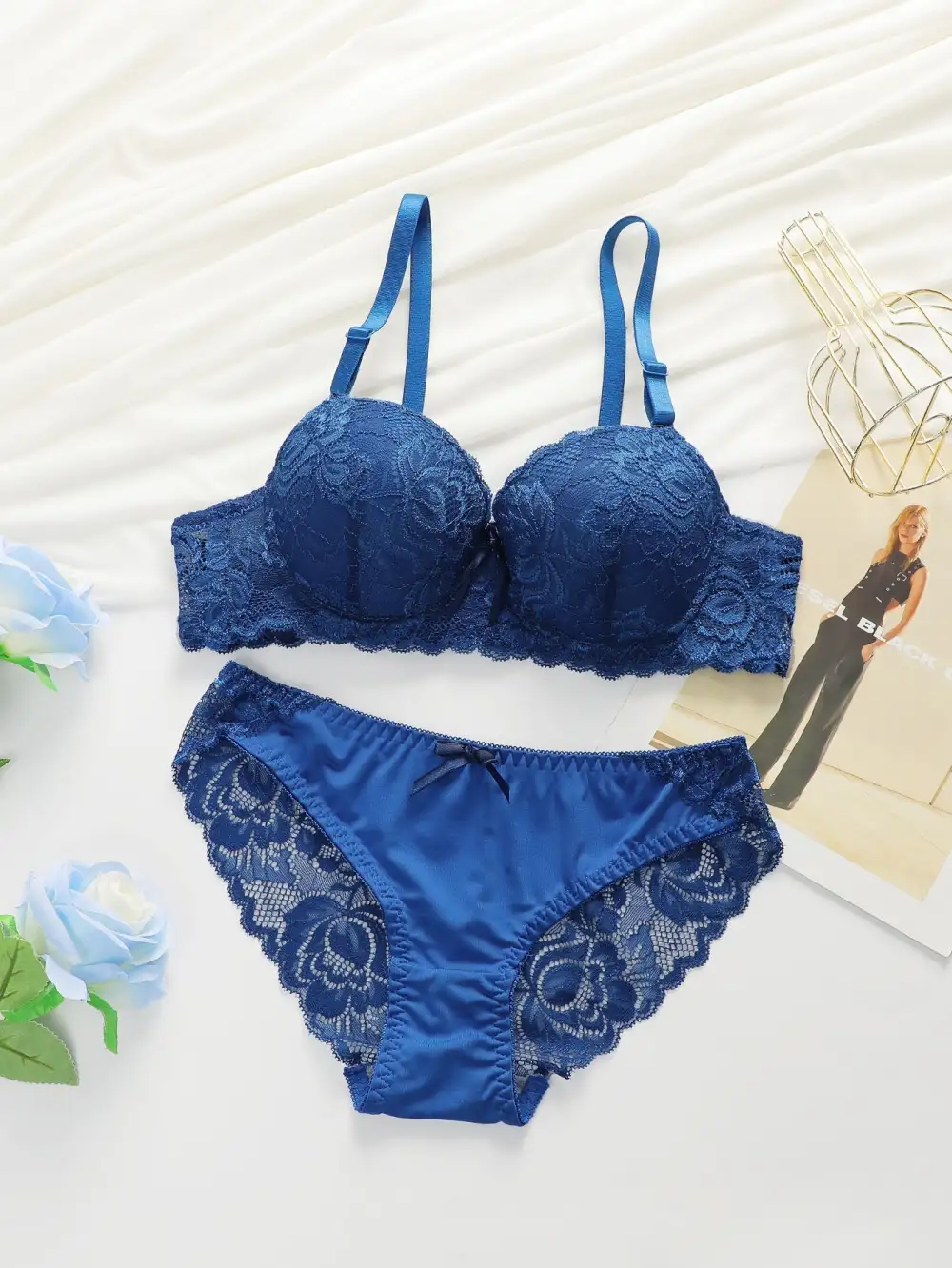 Adjustable Lace Underwire Bra And Panty Set