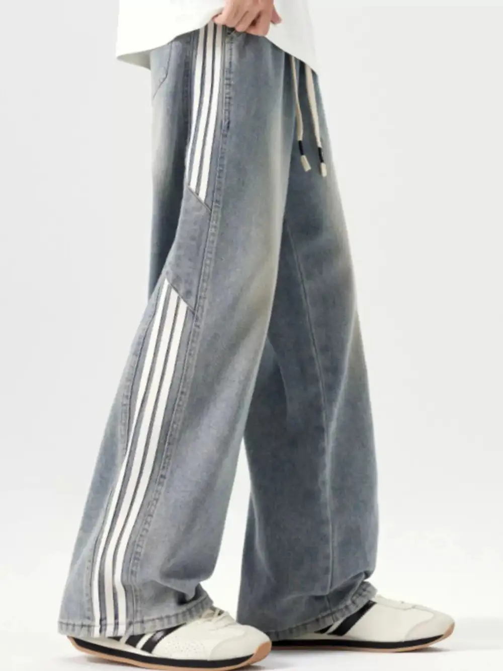Washed Side Stripe Wide Leg Jeans