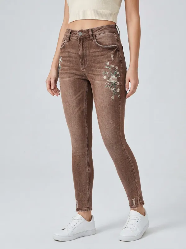 Women's Ridge Floral Embroidered Distressed Slim Jeans