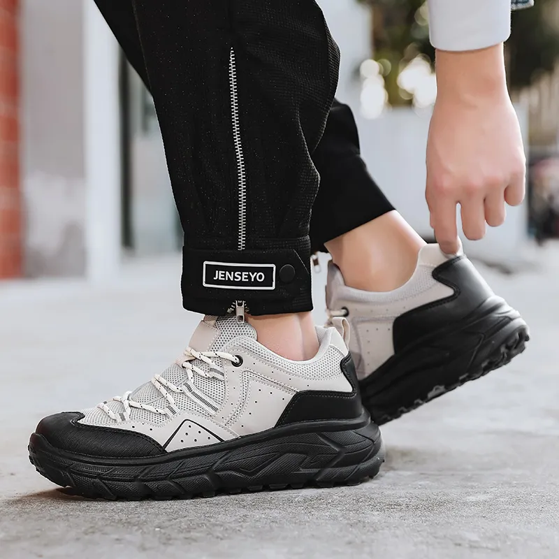 Men's Reinforced Walking Shoes