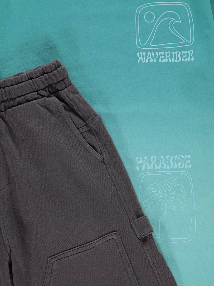 Green Ombré Surf T-Shirt and Cargo Shorts Outfit detail 1