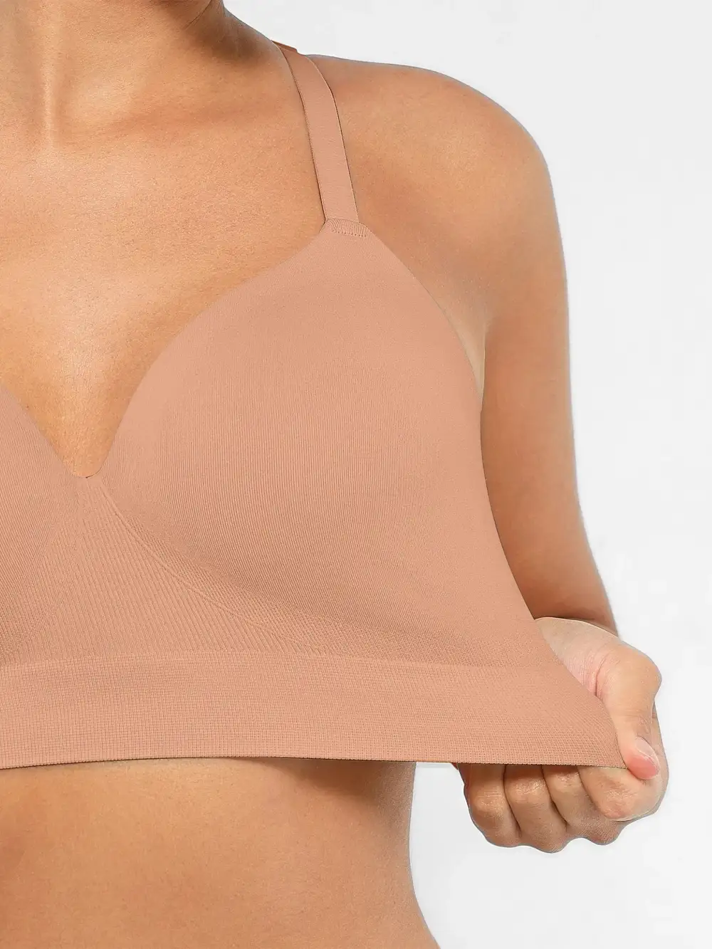 Seamless Wireless Support Bra